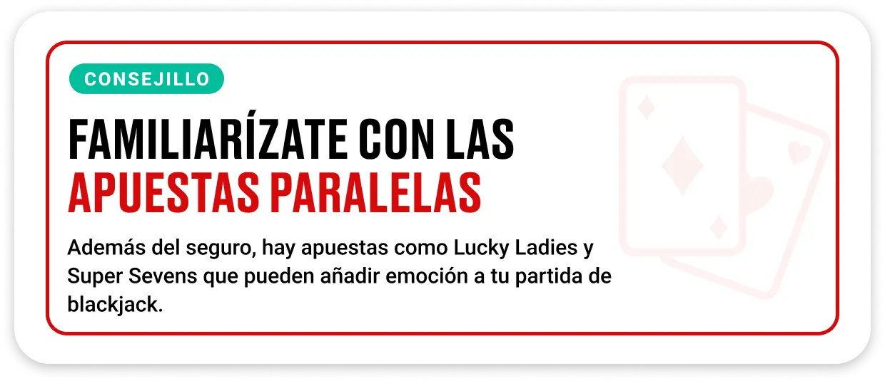 Cartas de apuestas paralelas en una mesa de blackjack